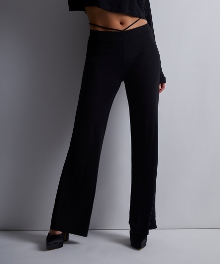 暗戀黑夜-修身長褲(黑)